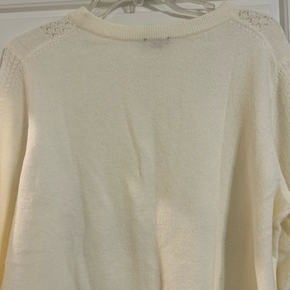 Talbots Cream Sweater Large NWT - Picture 8 of 8